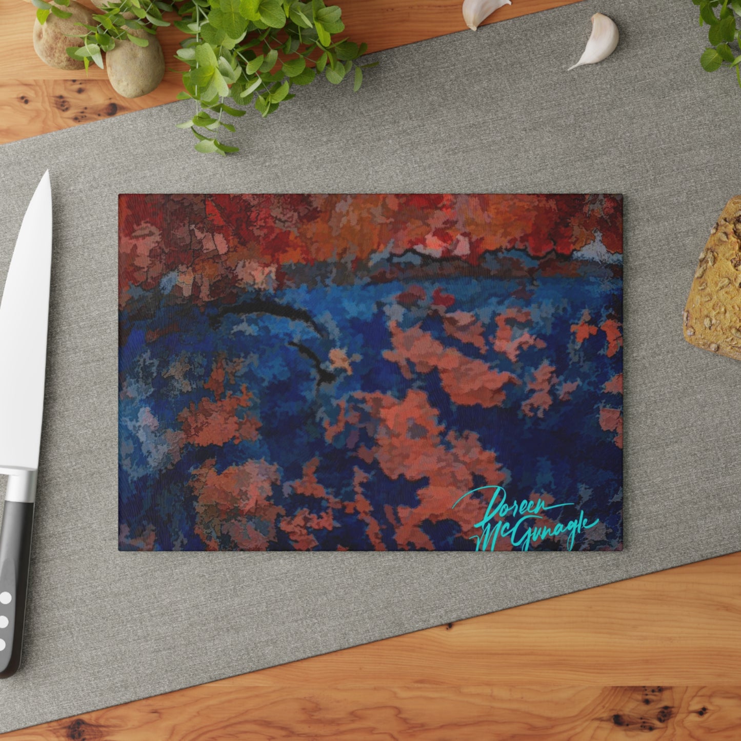 Artistic Fusion Abstract Glass Cutting Board with Nature-Inspired Design