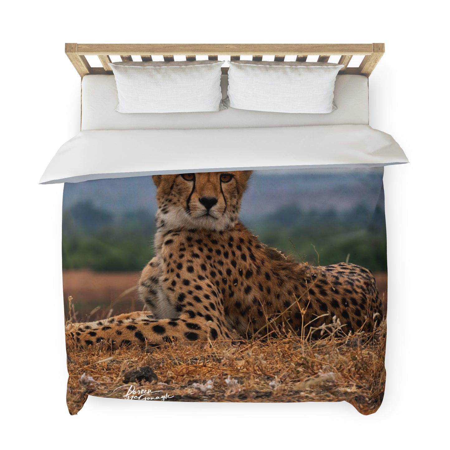 Enjoy Nature Cheetah Portrait Duvet Cover