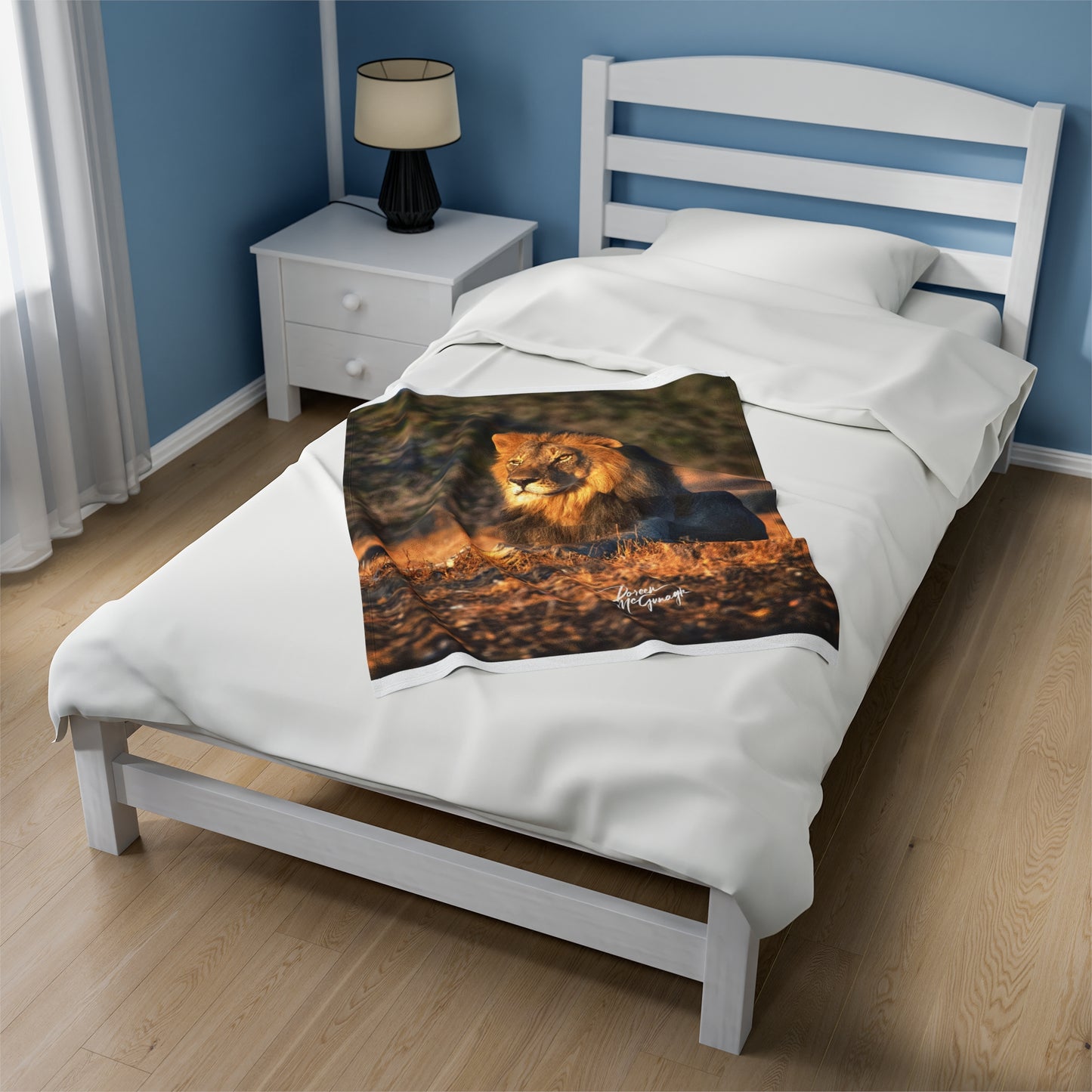 Velveteen Plush Blanket with Lion King of Jungle by Enjoy Nature