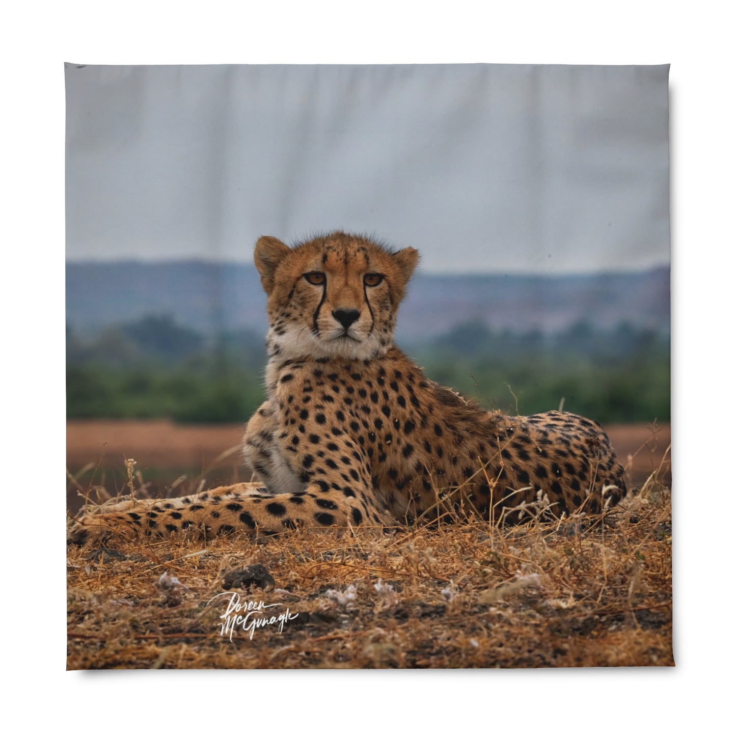 Enjoy Nature Cheetah Portrait Duvet Cover